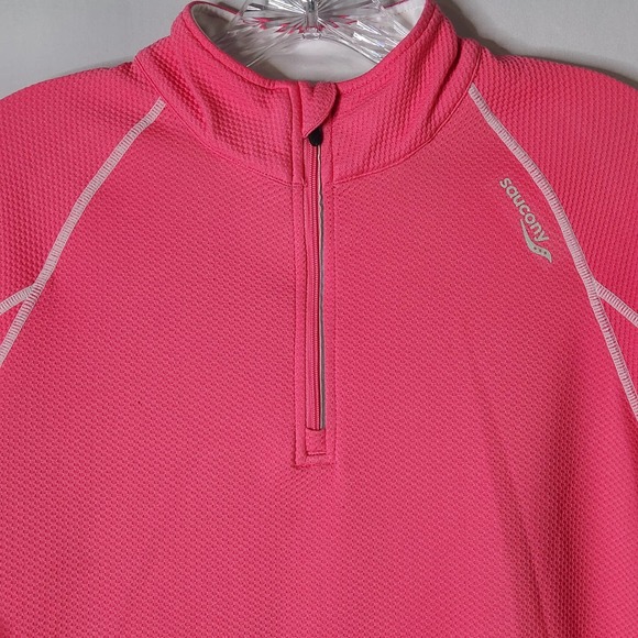 Saucony Womens Pink White 1/4 Zip Waffle Knit Pullover Top M Mock Neck Running - Picture 2 of 5